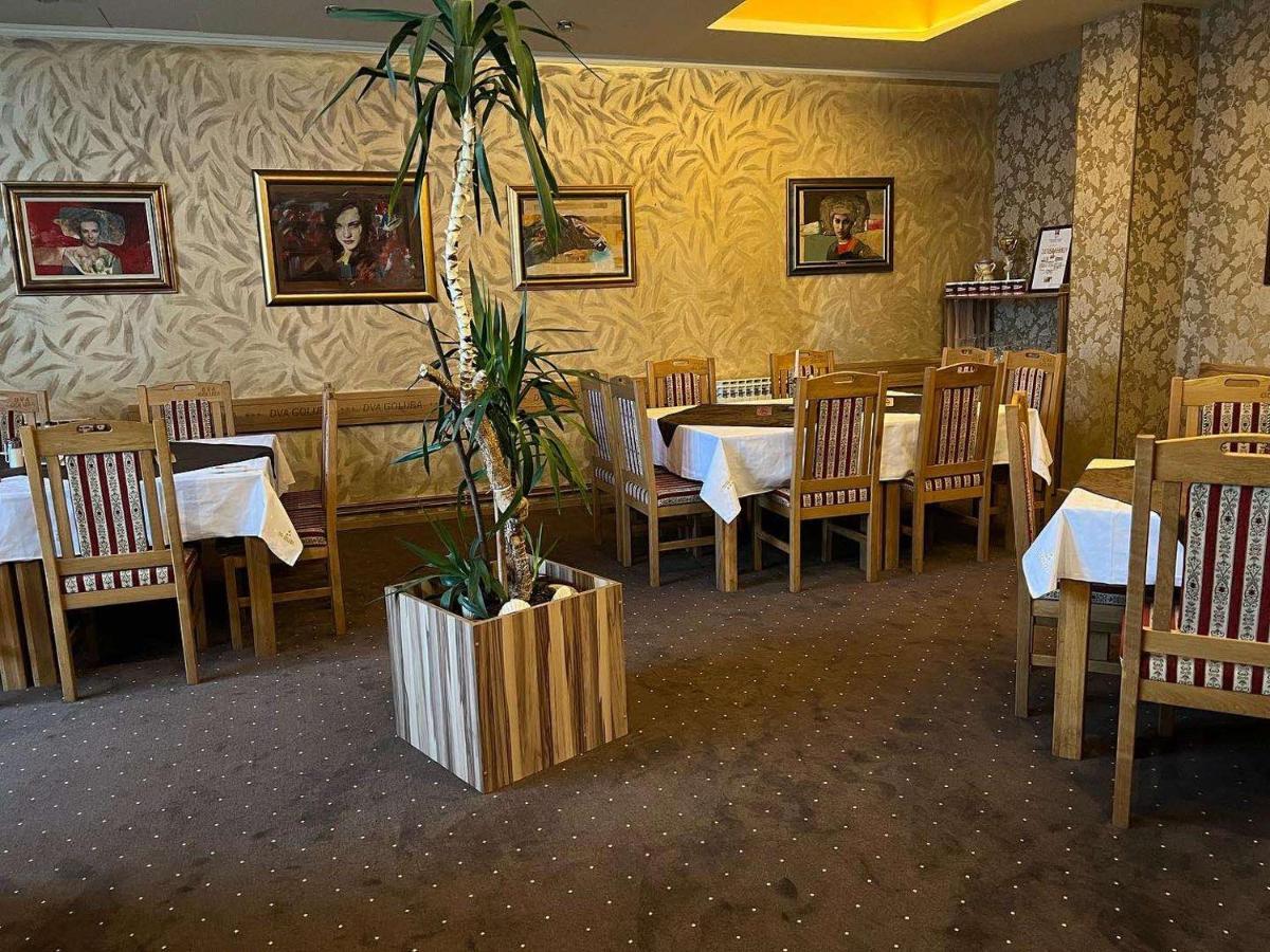Hotel Dva Goluba Пале Екстер'єр фото