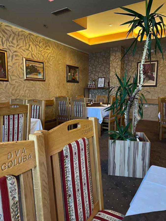 Hotel Dva Goluba Пале Екстер'єр фото