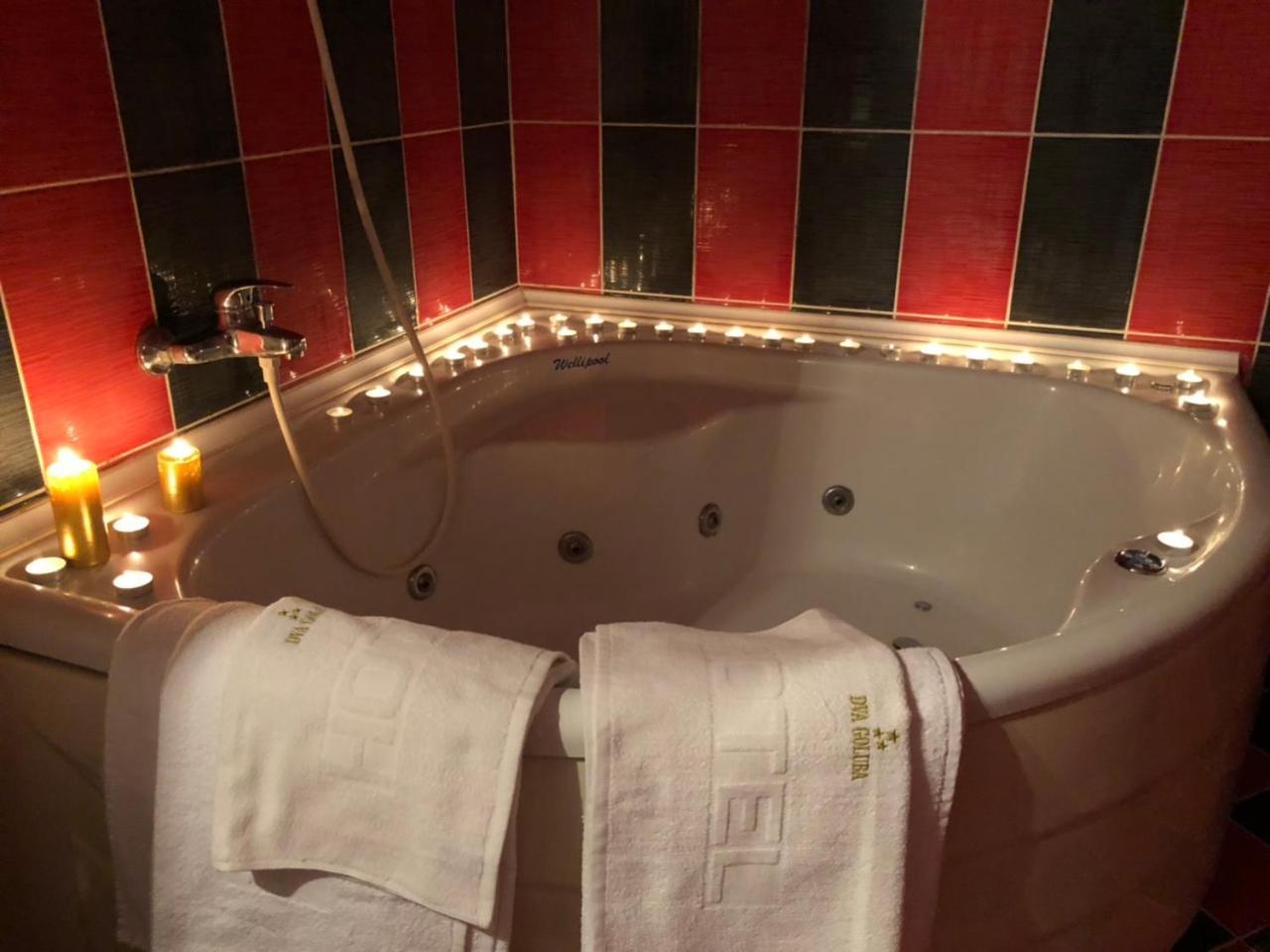 Hotel Dva Goluba Пале Екстер'єр фото