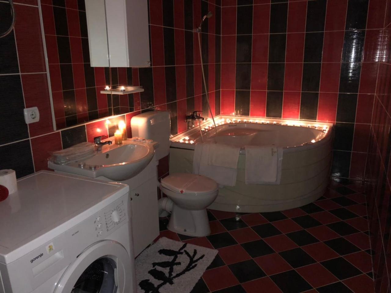Hotel Dva Goluba Пале Екстер'єр фото